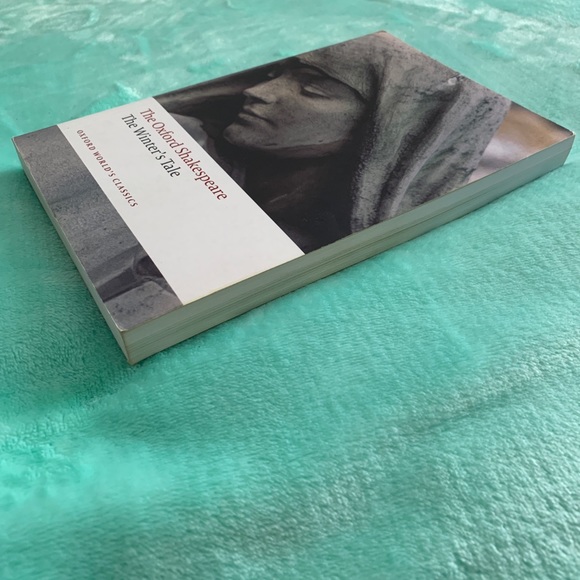 Book 📖 - Picture 3 of 3